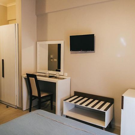 Fanari Hotel Bagian luar foto
