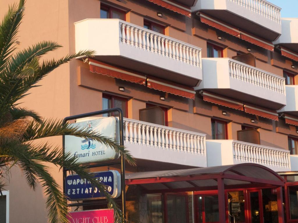 Fanari Hotel Bagian luar foto