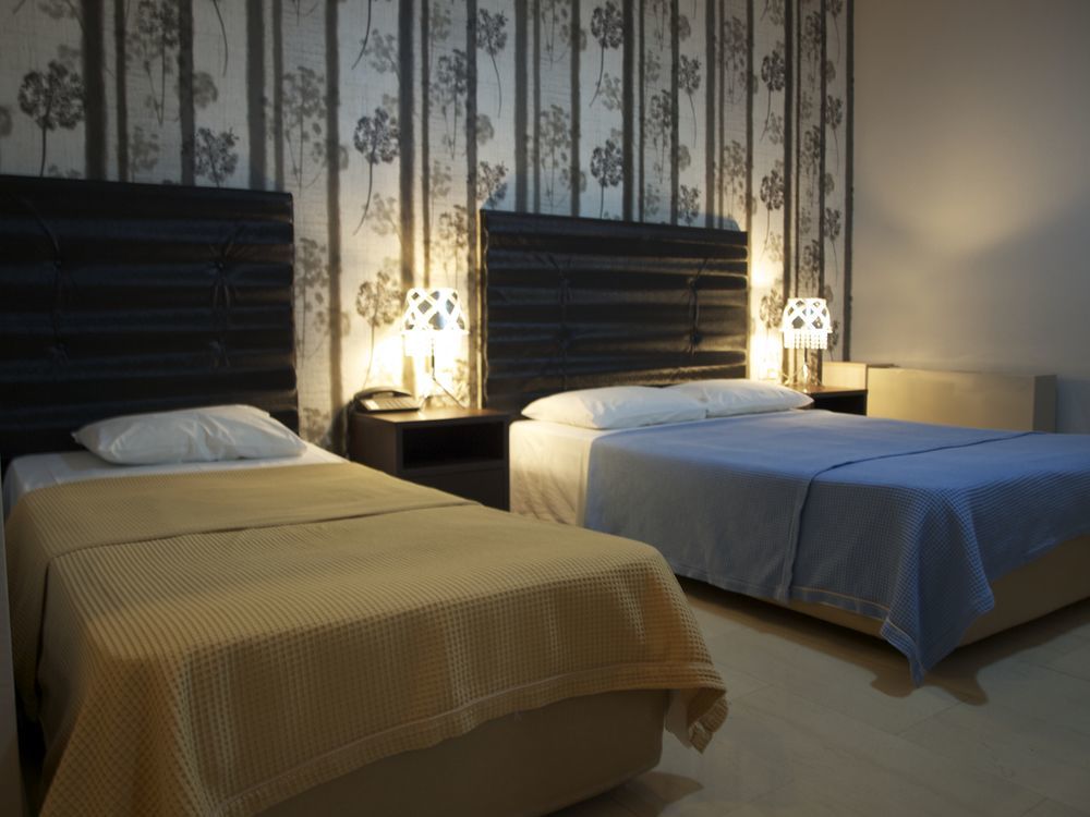 Fanari Hotel Bagian luar foto