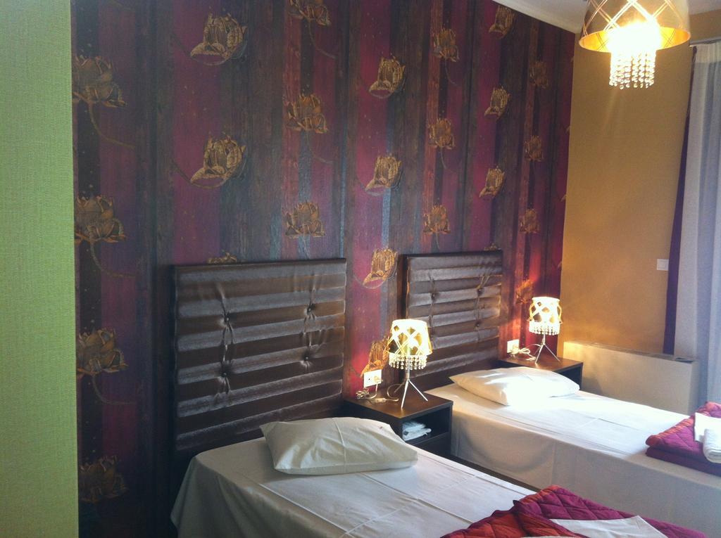 Fanari Hotel Bagian luar foto