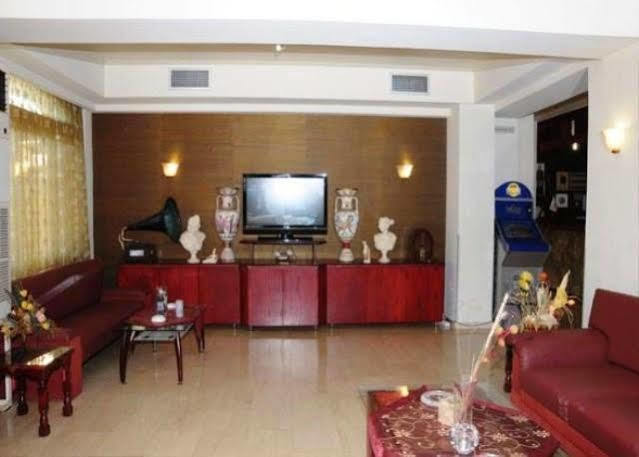Fanari Hotel Bagian luar foto